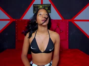 Live cam boy Karina_smith18, 18 yrs – Hot Male Cams