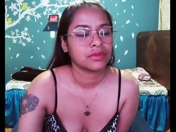 Karitotorres, Sexydance. #New #Bigass #Latina #Smile [98 tokens left], webcam photo