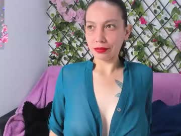 Karla_goldenst, 31 years old, GOAL: ??? Take off Panties [7 tokens remaining] Welcome to my room! #Bigboobs #Natural #Latina #Feet #New, webcam photo