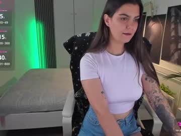 Katecate, 19 years old, GOAL: Topless tease [250 tokens remaining] Hi, thats my 1st day here :3  #new #british #natural #18 #daddy, webcam photo