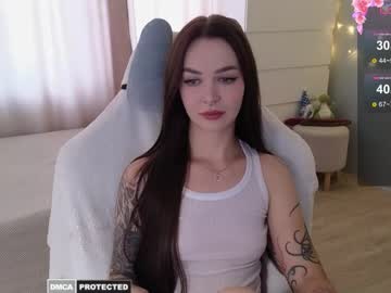 Kateleoo, 99 years old, Goal: Hello you.  clamps for nipps <3 [400 tokens left] #pussy #hairy #bigass #new #smoke, webcam photo