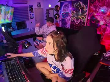 Catch me live as Kattyblakeoficial, age 25 yrs in premium male cam shows
