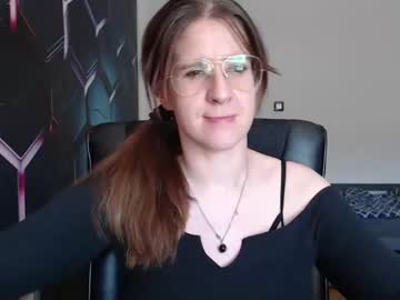 Kayalips • glasses31y • Germany • public