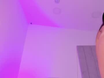Squirting cam girl Kaylarossi live now