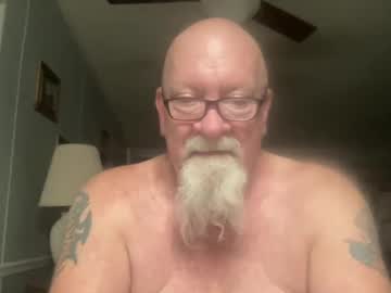 Kcbace61760 • bisexual65y • New York, United States • public