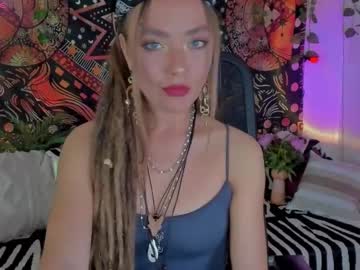 Kellyfouler • mistress • Latvia • public