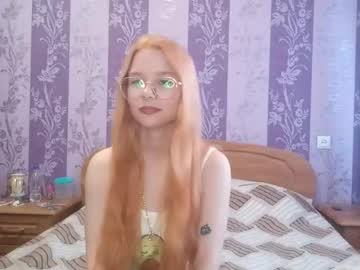 Keniazinn, 18 years old, GOAL - tease my top  #new #18 #young #cute #shy [0 tokens remaining], webcam photo