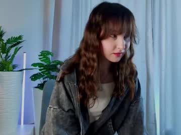Kerikloon, 18 years old, Welcome to my room! if u can support me i wll be happy - Goal: tease you  [67 tokens left] #asian #young #teen #skinny #new, webcam photo