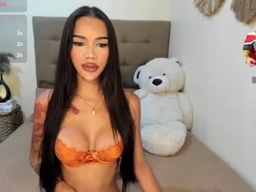 TS cam model Khalifafoxxxx live now