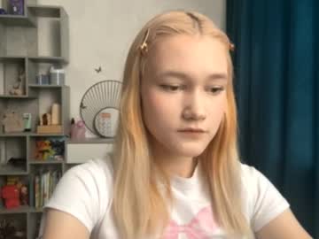 Khalilahwickert, Hello? GOAL: wish me good luck? #new #teen #18 #student #skinny [2 tokens remaining], webcam photo