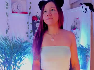 Kimmcarter, 24 years old, Hiiii welcome to my room, Lets Fun? Toy On, Vibes Positives? #young #party #daddy #c2c #dance, webcam photo