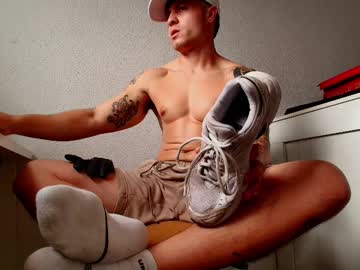 Muscle cam star King_master_juan, 23 yrs