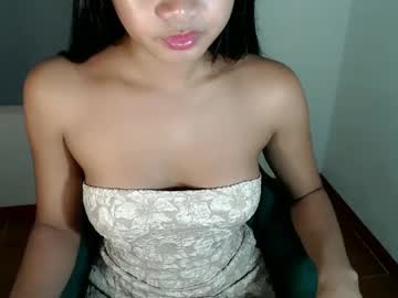 Catch me live as Kira_danaya in premium male cam shows