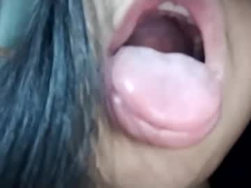 Kitten_porn • bigcocks • En algún lugar • public