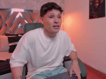 Live twink cam Kraven_lust, age 18 yrs nude and streaming