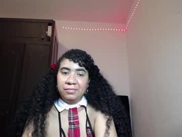 Kristynsmith20, Kristynsmith20's room NewLovense #bigass #18 #ebony #latina #analdildo #squirt, webcam photo