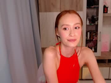 Krisykkiss, 25 years old, Oil on body #shaved #longhair #slimbody #smallboobs #new  #skinny #smalltits #young #feet [398 tokens left], webcam photo