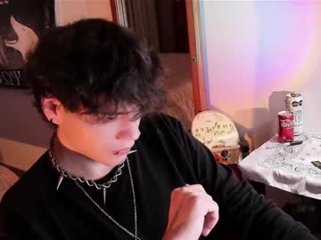 Live twink cam Krye_x, age 20 yrs nude and streaming