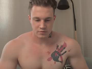 Kyle_4u, 23 years old, lets do it  heh:) every 111 tokens teasing #muscles #bubblebutt #young #handsome #bigdick, webcam photo