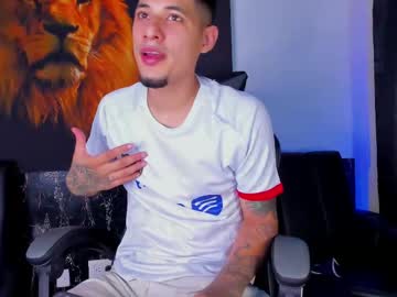 Kyle_smithx, 21 years old, DANCE IN BOXER RUBBING  THE COCK  ( CUM ( PVT IS OPEN ) #18 #young #tattoo #bigcock #cum [10 tokens left], webcam photo