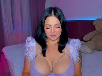 Kylie_lips, 24 years old, Kylie_lips's room #new #18 #bigboobs #shy #bigass, webcam photo