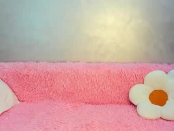 Skinny Asian cam girl L1l_lola | 19 yrs live in HD