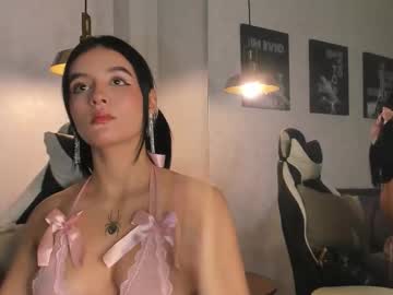 Lanagray_x, GOAL: Naked + Dance [347 tokens remaining] Welcome i´m new nice to meet you - Fav Numbers : 29-39-77-117-222-777-1001 #cute #squirt #young #lovense #new, webcam photo