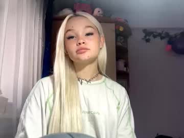 Lanitatower, 18 years old, Goal:Unbutton the bra and Dance with naked back<: My name is Alice #new , new experience to me, hope it turns out well :3  #skinny #young #18 #shy [0 tokens remaining], webcam photo