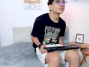 Live twink cam Larry_plones nude and streaming