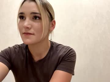 Laruebaral, 18 years old, Goal: touch my softly lips - Hey, I’m Betty and it's my first day here, lets meet! ? #new #18 #shy #bigboobs #asian [15 tokens remaining], webcam photo