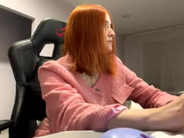 Lasonyathomure, 18 years old, Goal: Air kiss for you<3 #shy #new #18 #teen #cute [15 tokens remaining], webcam photo