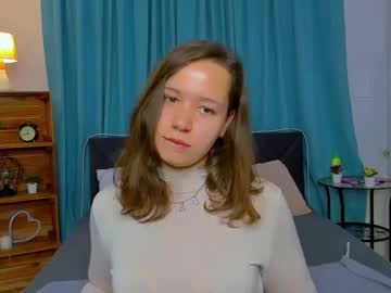 Lauraellinss, 19 years old, ^this is my first day here^ #new #nonude #shy #c2c #pvt [677 tokens remaining], webcam photo