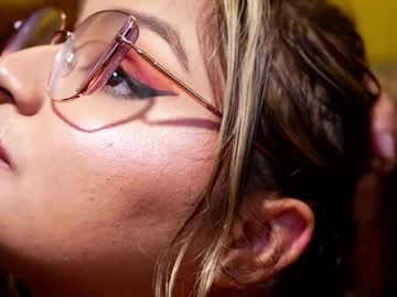 BDSM Master Lauralei_01 19 yrs live domination webcam