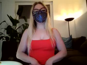 Layla_cougar1983 • beauty • Germany • public