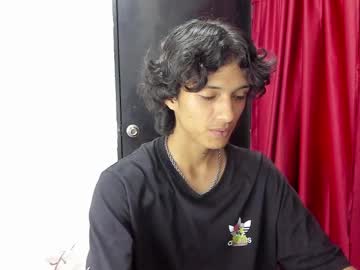 Lean_good_luck, 21 years old, Welcome to my room! - Goal: My first Goal #cum #young  [500 tokens left], webcam photo