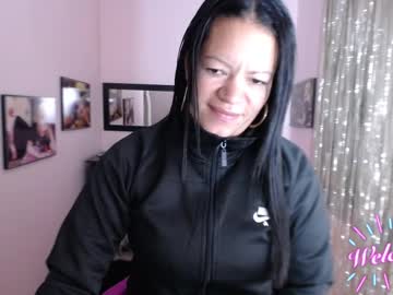 Leandra_sex, 32 years old, "Dangerously Latina." #lovense #lunsh #new #latina #milf #anal #bigtits #biga #mature #Squirt #interactivetoy #cum #Interactive, webcam photo
