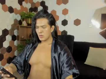 Lenno_cherokee big cock cam stud 26 yrs streaming live