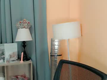 Hairy cam model Lesleyanderson, 24 yrs live now