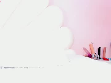 Squirting cam girl Letizia_westy age 21 yrs live now