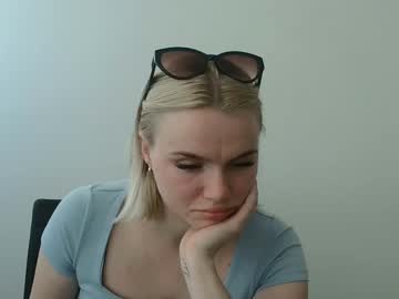 Leyla_le, 19 years old, #findom #british #new #18 #aussie, webcam photo