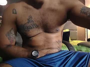 Liam_howard • nipples26y • Barranquilla, Colombia • public