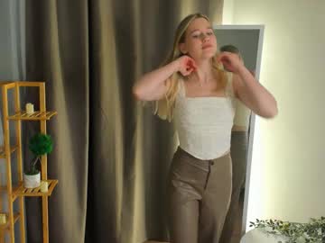 Lienstevinson, 20 years old, Play with my tank top straps #new #blonde #shy #skinny #18 [65 tokens remaining], webcam photo