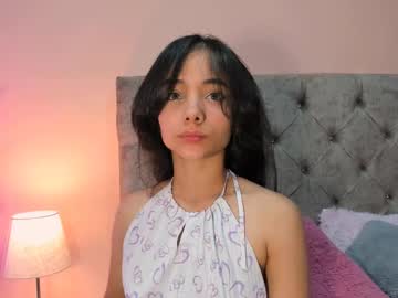 Lili_qeen_, 19 years old, GOAL: Blowjob [212 tokens remaining] Welcome to my room! #lovense #teen #skinny #shy #new, webcam photo