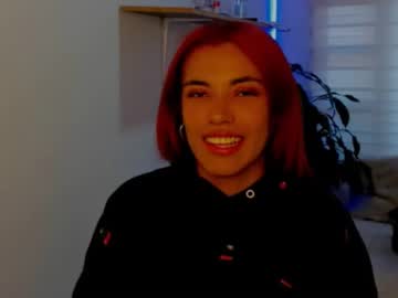 Squirting cam girl Lili_rousee_ age 24 yrs live now