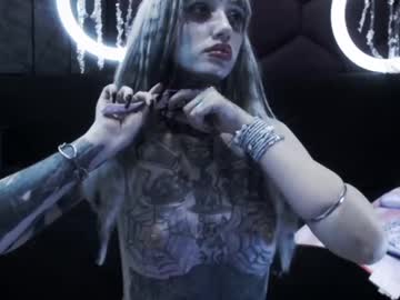 BDSM Master Lilithlevis 23 yrs live domination webcam