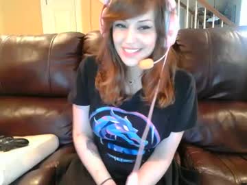 Lilpsychobun, Lilpsychobun's room #New #RedHead #nonude #gamergirl, webcam photo
