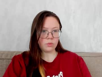 Live cam boy Lily_cheys, 18 yrs – Hot Male Cams