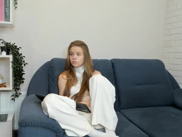 Lindsaypashea, 22 years old, Hi, my name is Lin !! first day  goal: REMOVE BELT     #new #shy #18 #smalltits #natural [59 tokens remaining], webcam photo