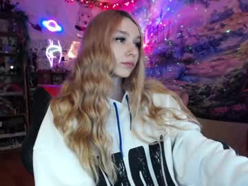 Feet Cams Live model Linlin_cuteeee, age 19 streaming Foot Fetish VR