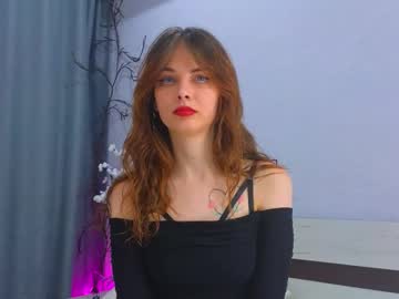Lisadrako, 19 years old, GOAL: Make me smile [15 tokens remaining] Welcome to my room! #feet #blonde #redhead #lovense #new, webcam photo